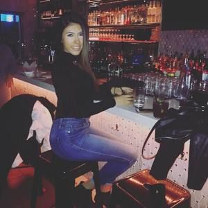 Meet your Posher, Stephanie